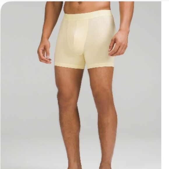 Lululemon Always In Motion Boxer 5" Heathered Caprese Yellow Size Small - Picture 5 of 5